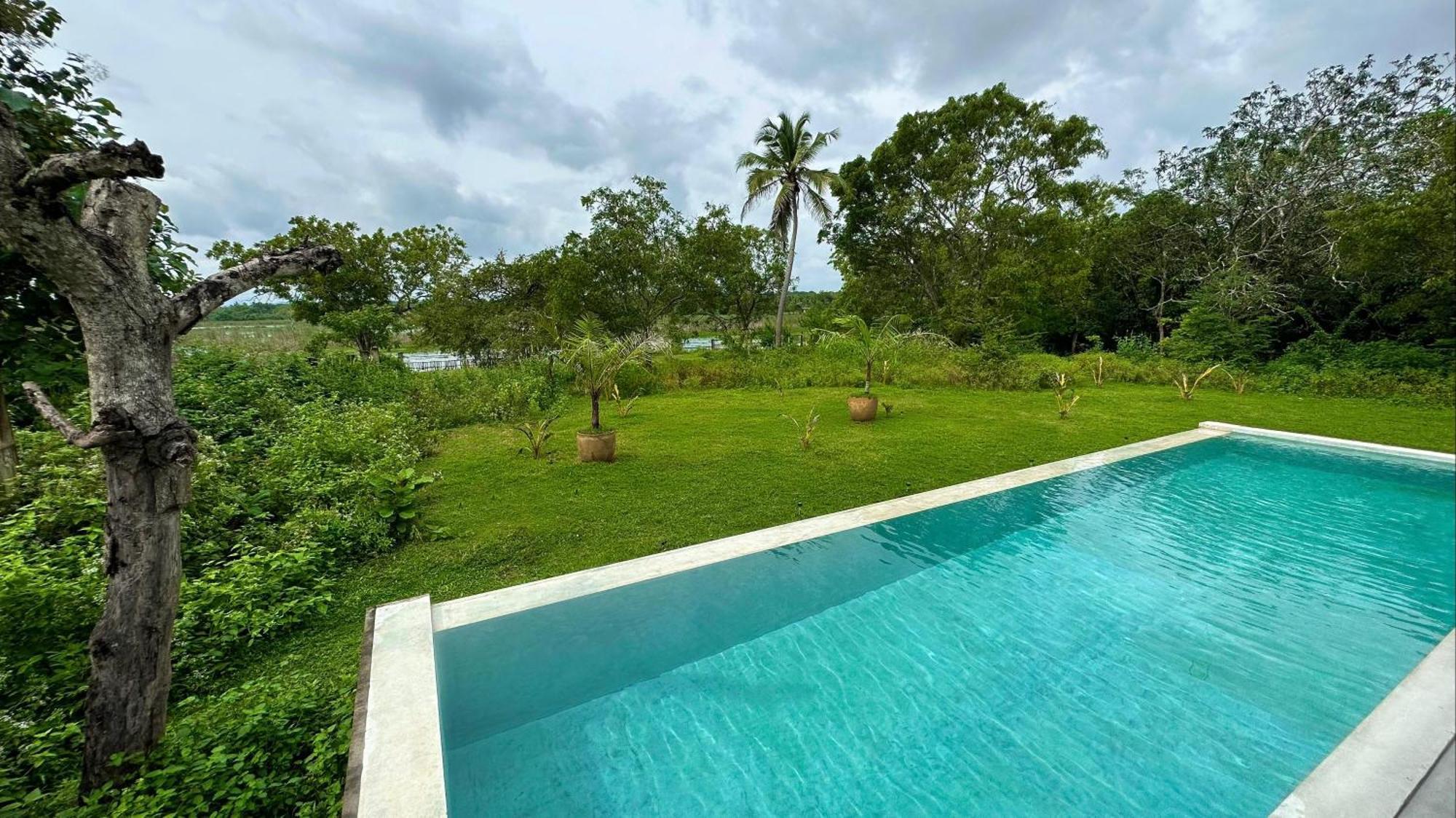 Giri Villa 坦加拉 外观 照片